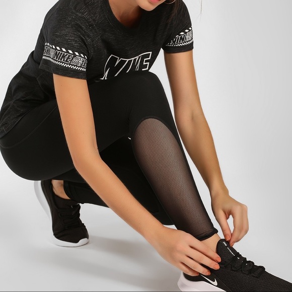 TRADED❌🚫NIKE PRO TRAINING TIGHT FIT MESH LEGGING - Picture 3 of 8